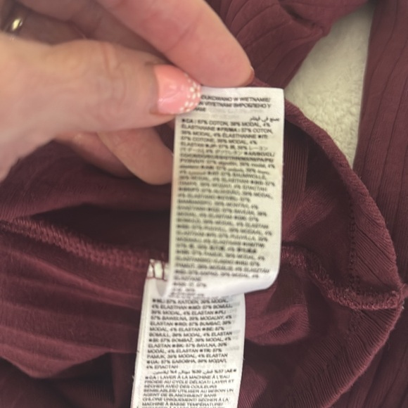 GAP Burgendy Wrap Fitted Long Sleeve Blouse - Picture 4 of 4